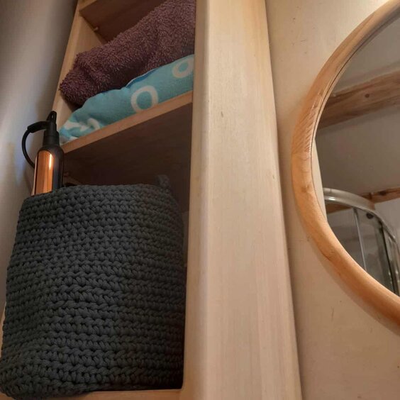 Skrinka do kúpeľne